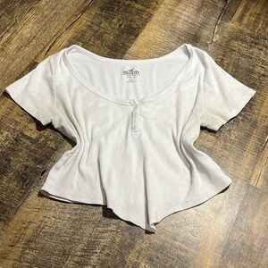 🤍Cute white cropped shirt🤍